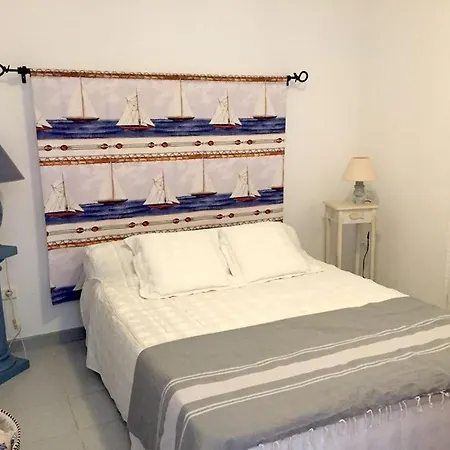 Villa A Guardia Conca
